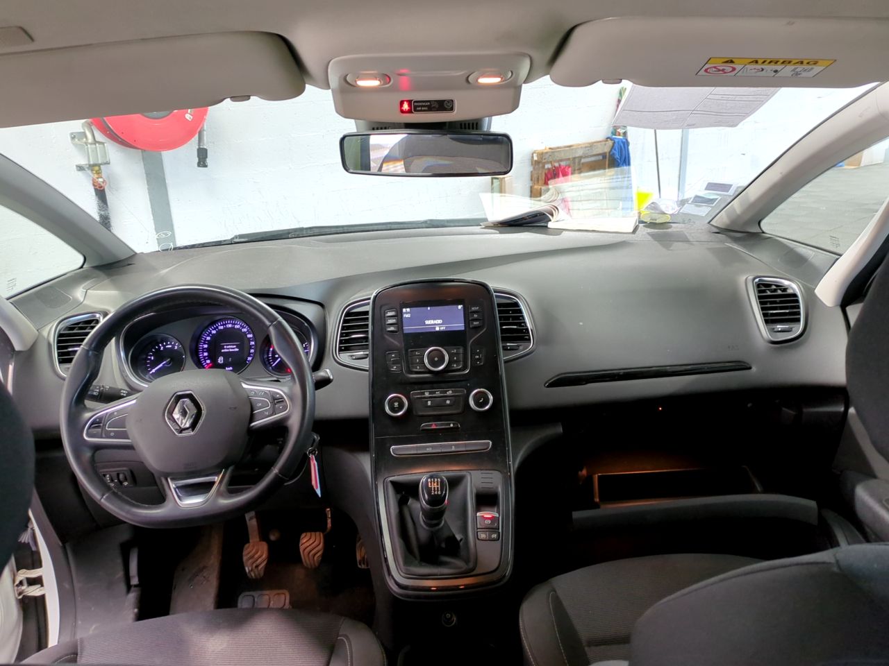 Renault GRAND Scenic Life