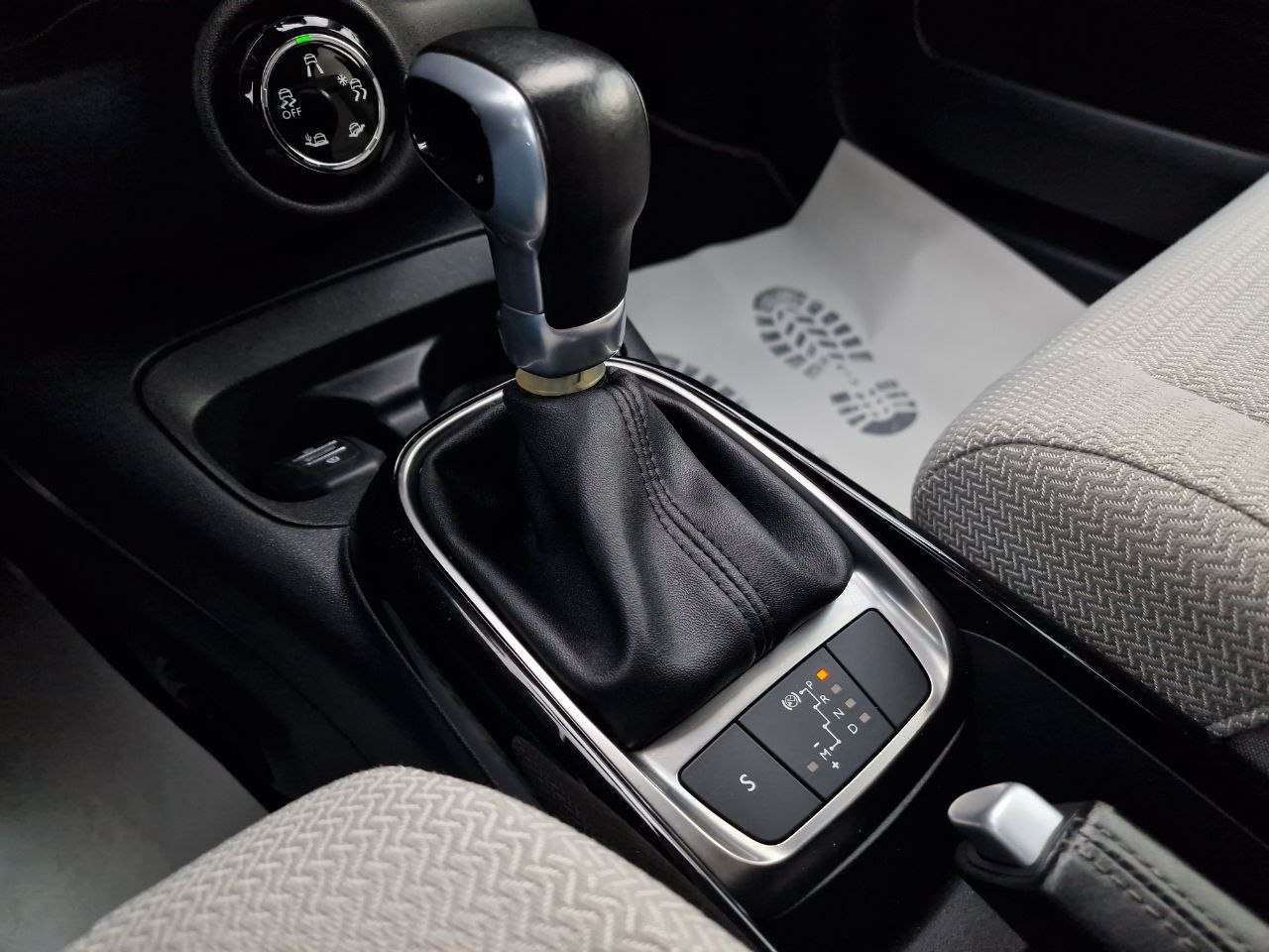 Citroen C4 CACTUS SHINE