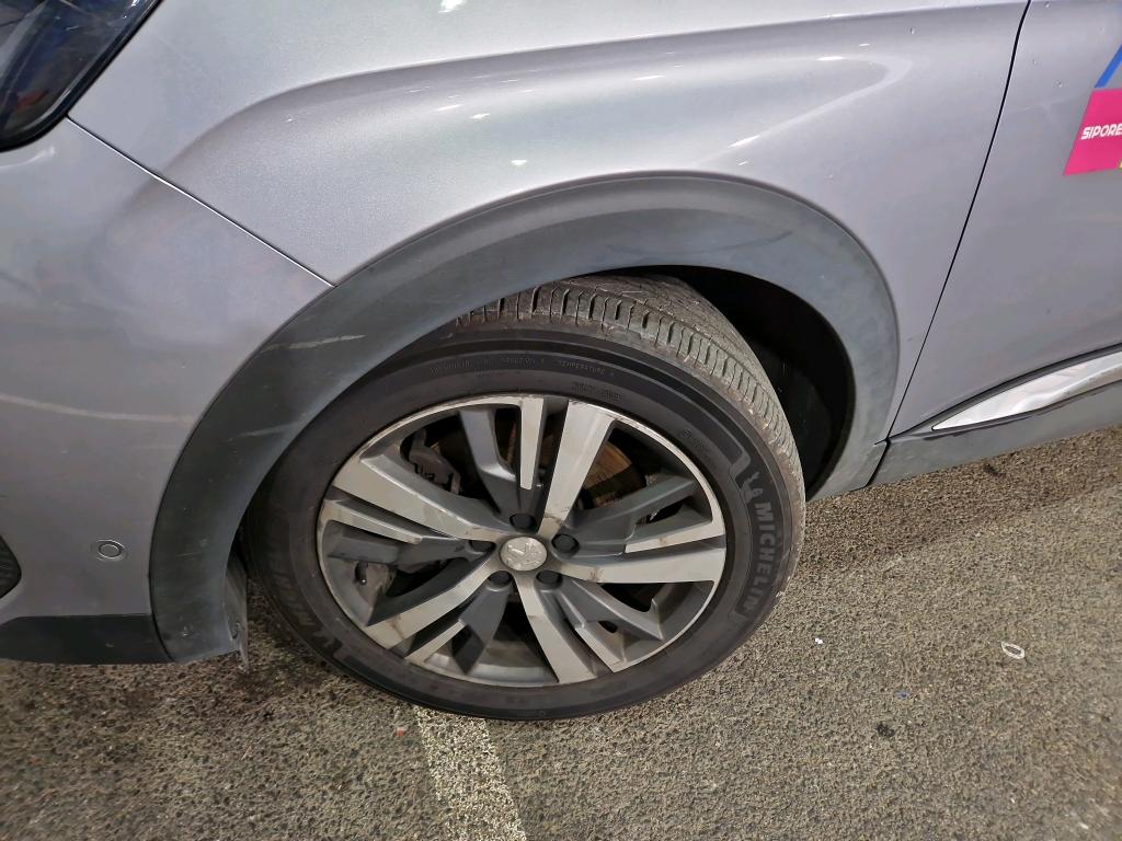 Peugeot 3008 Allure HYBRID