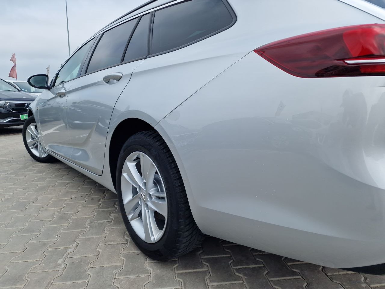 Opel Insignia Business Edition