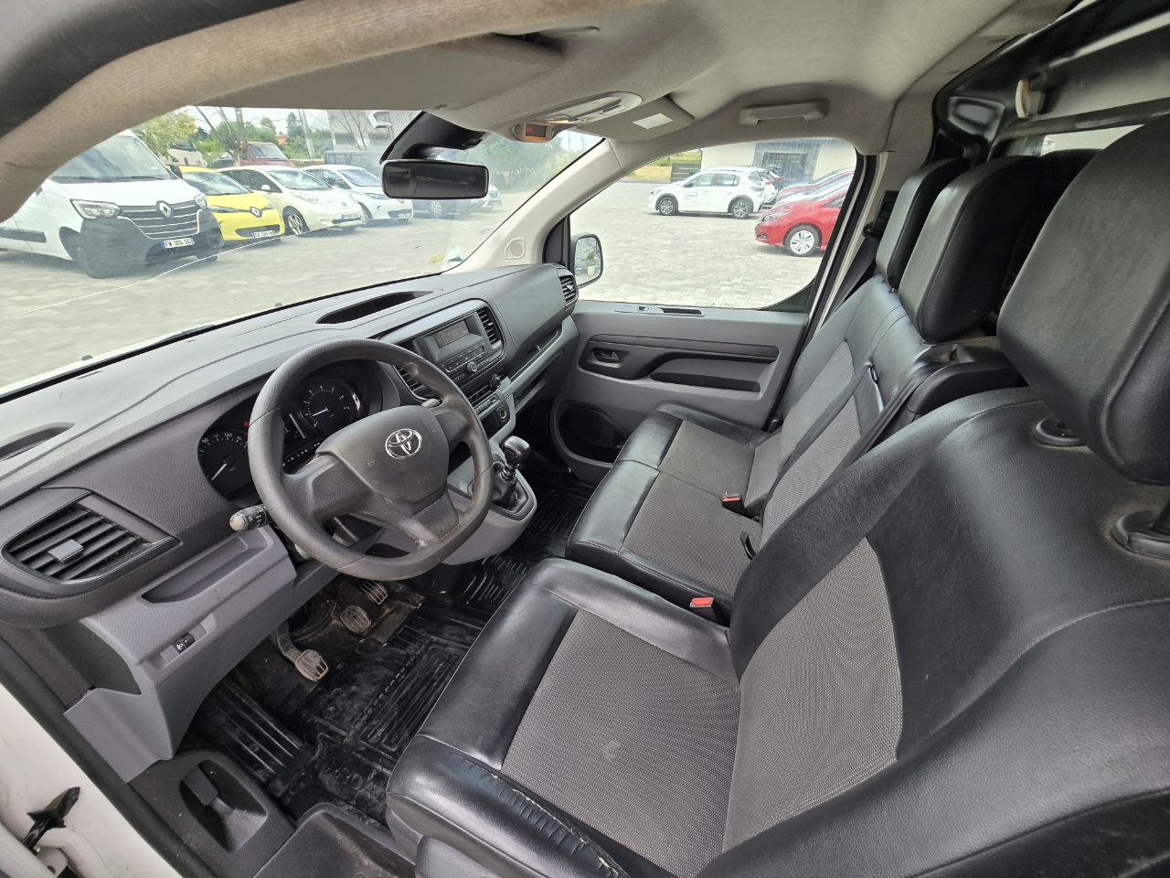 TOYOTA PROACE MEDIUM