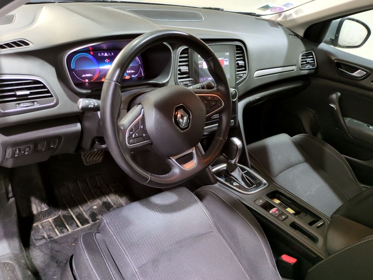 Renault Megane Business HYBRID