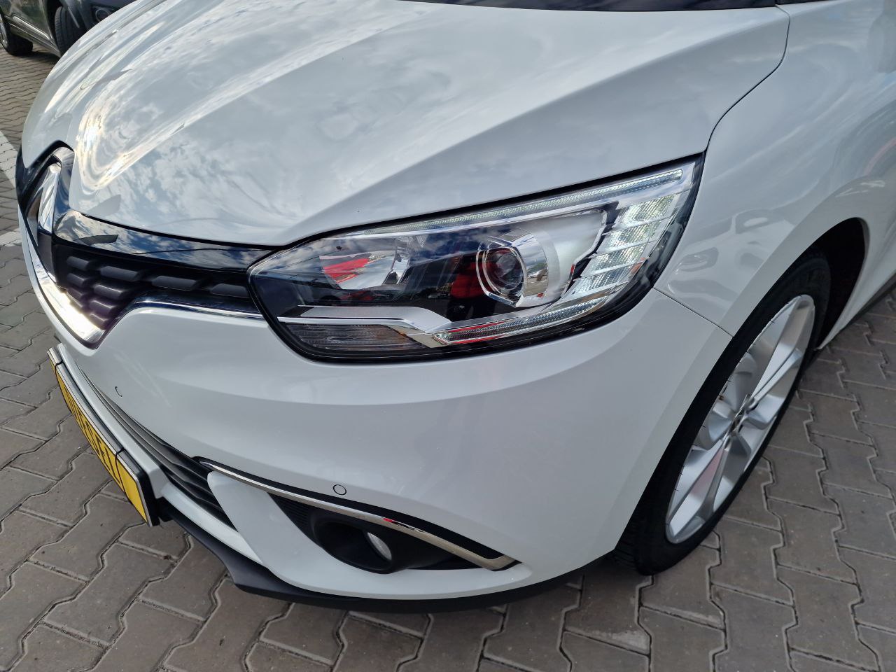Renault Grand Scenic IV