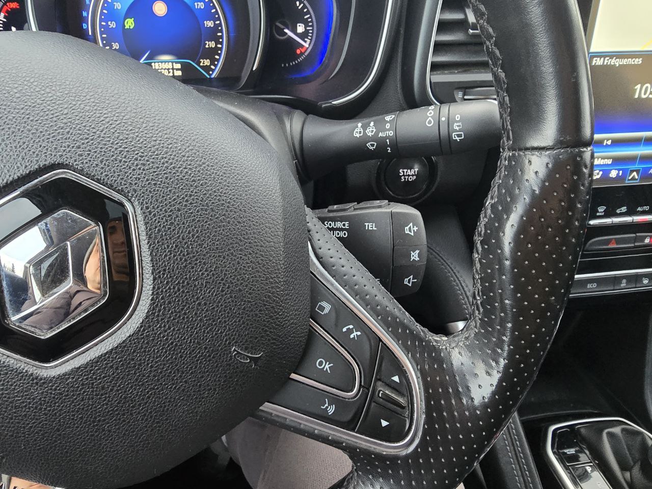 Renault Koleos INITIALE Paris