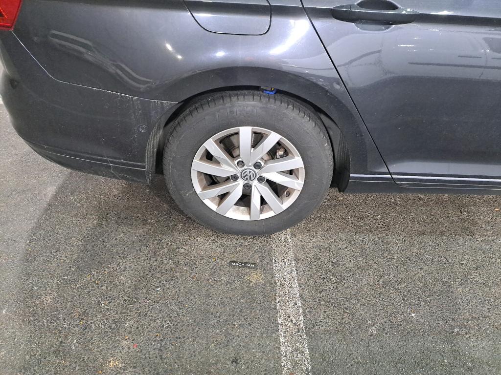 Volkswagen Passat Business