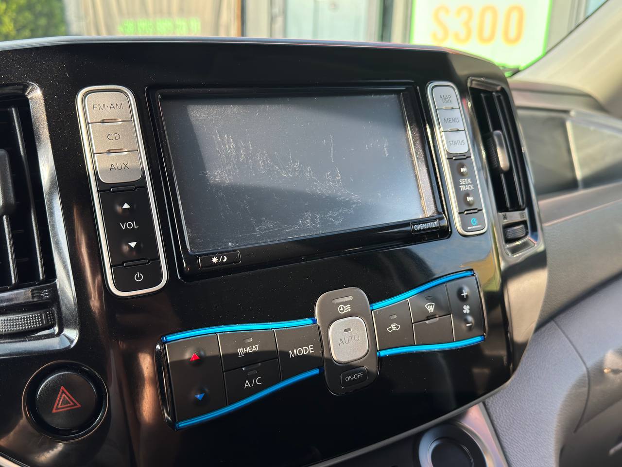 Nissan E-NV200