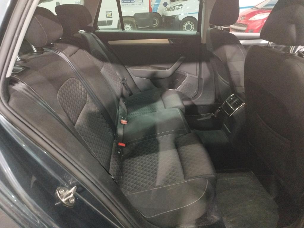 Skoda Superb Business