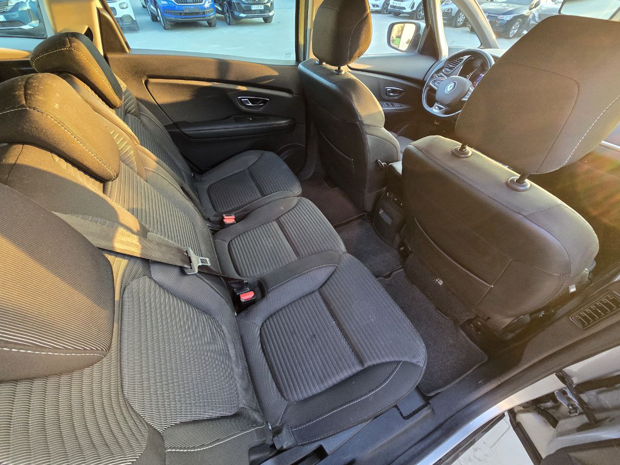 Renault Grand Scenic Business