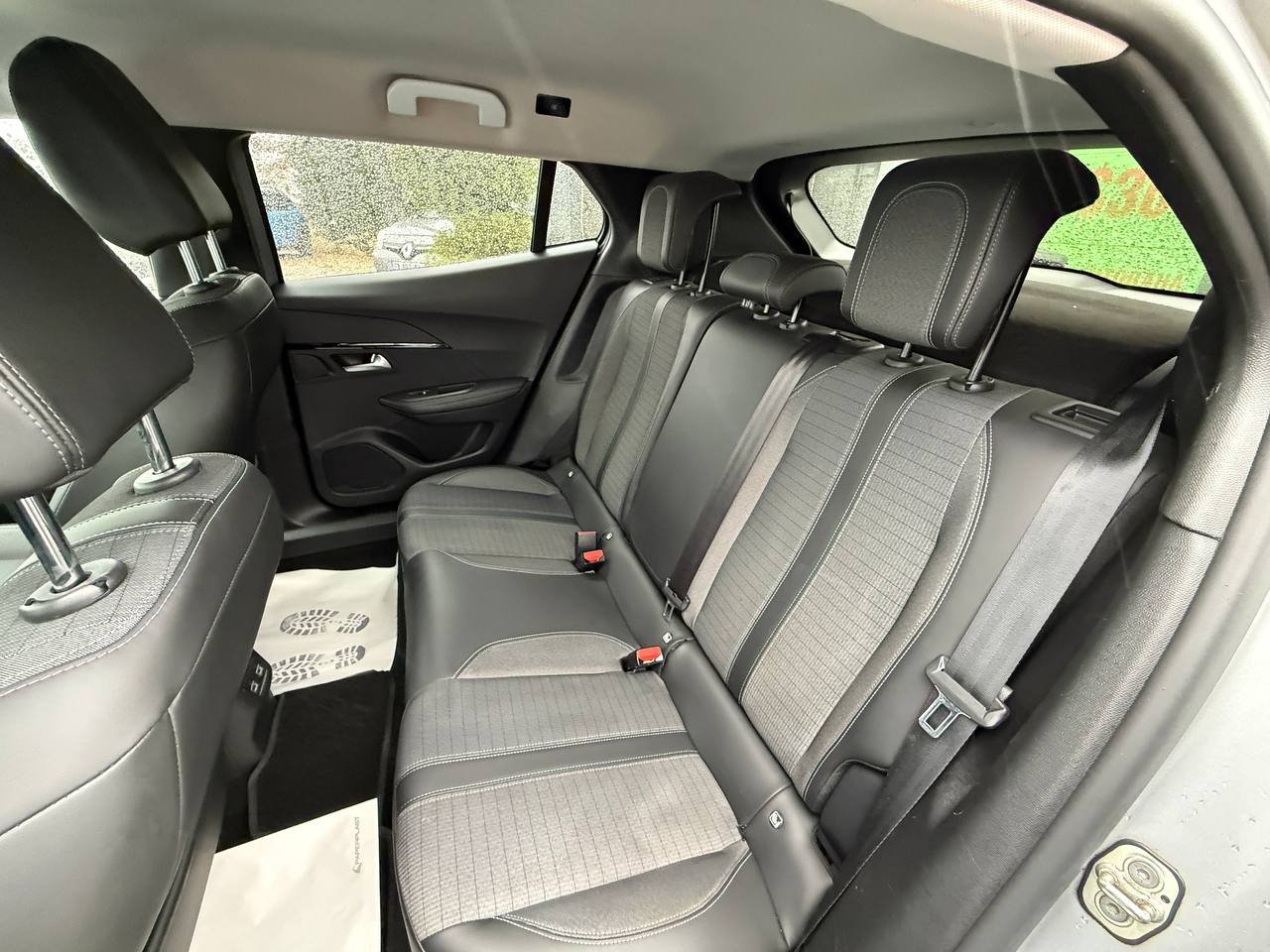 Peugeot 2008 ALLURE