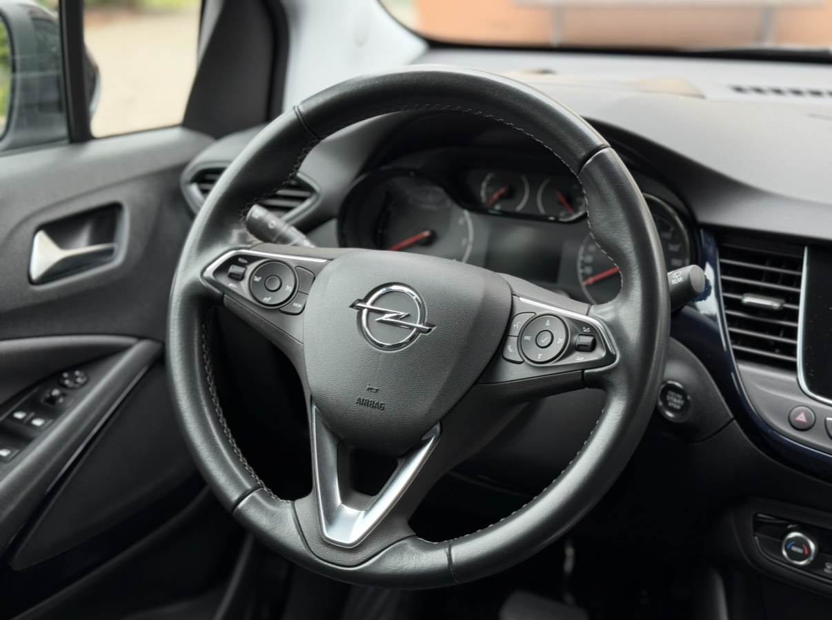 Opel Crossland X