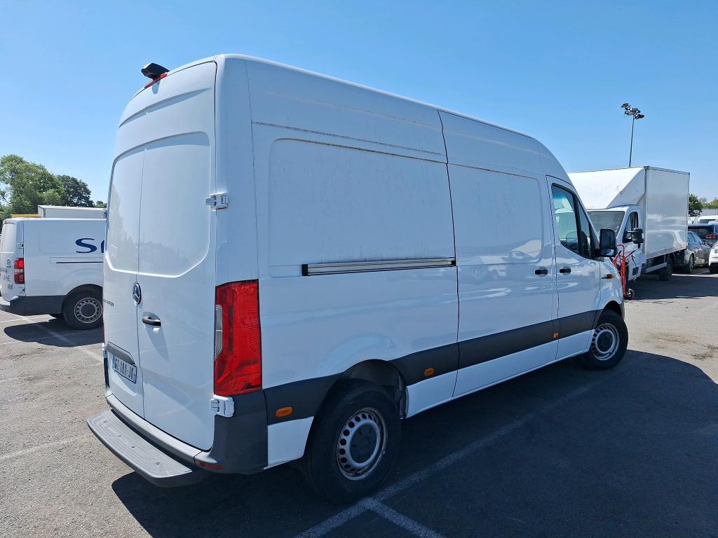 Mercedes-Benz E-Sprinter FWD