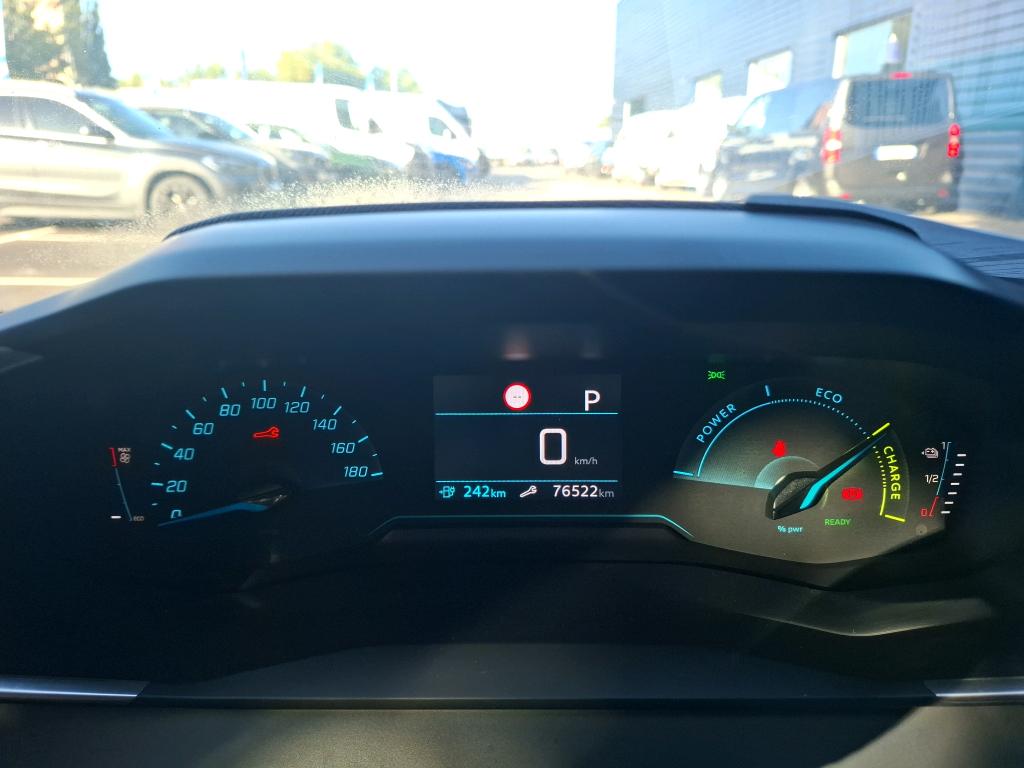 Peugeot E-208 Allure pack