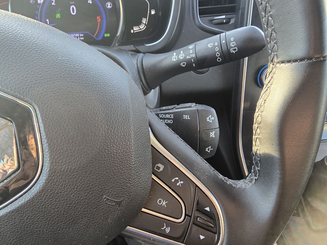 Renault GRAND Scenic Business+