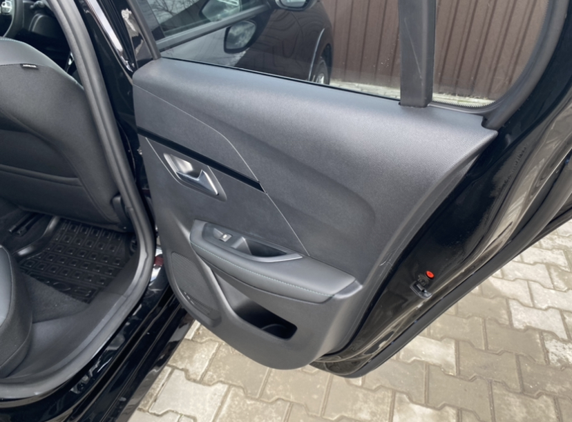 Peugeot 208 ELECTRIQUE