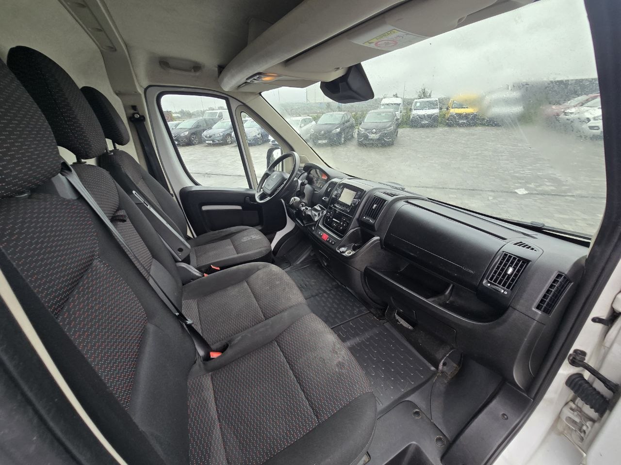 Peugeot Boxer Tole L1H1 Asphalt