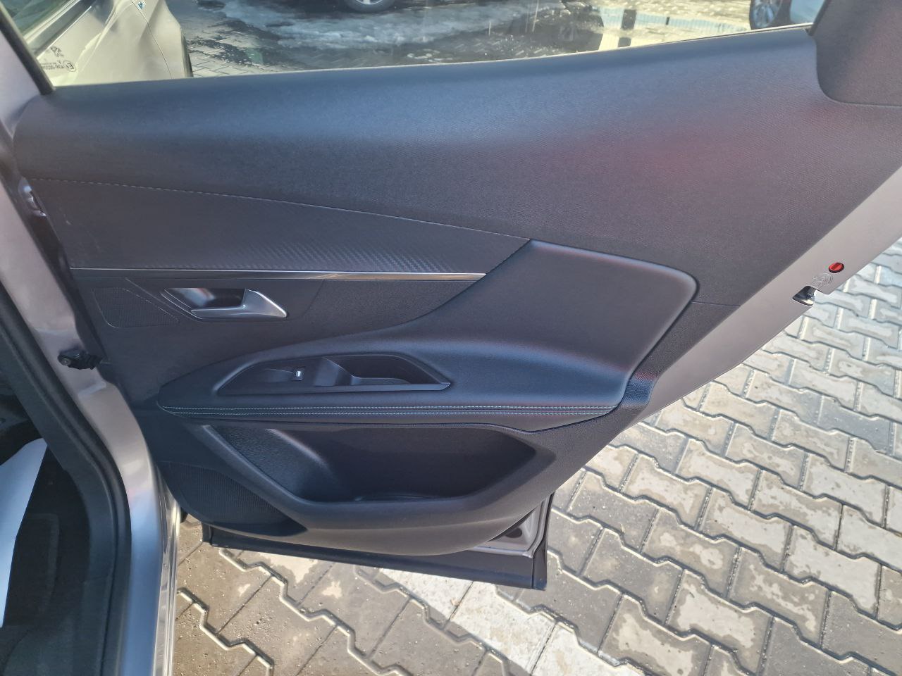 Peugeot 3008 Allure HYBRID