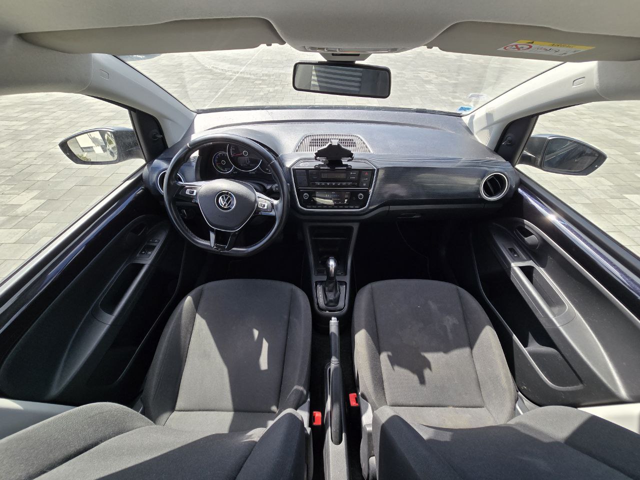 Volkswagen E-UP