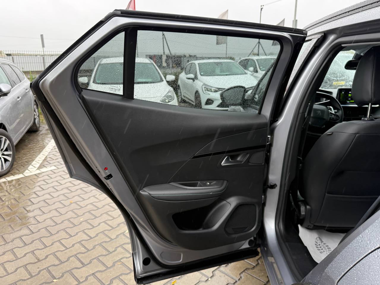 Peugeot 2008 ALLURE