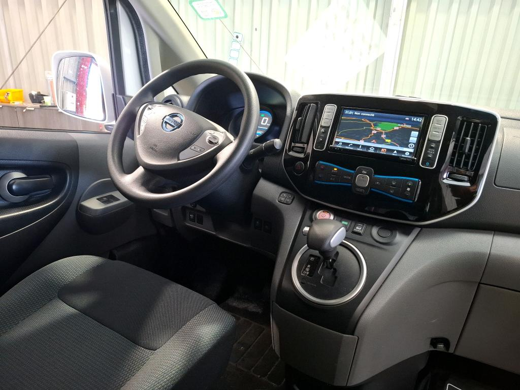 Nissan E-NV200
