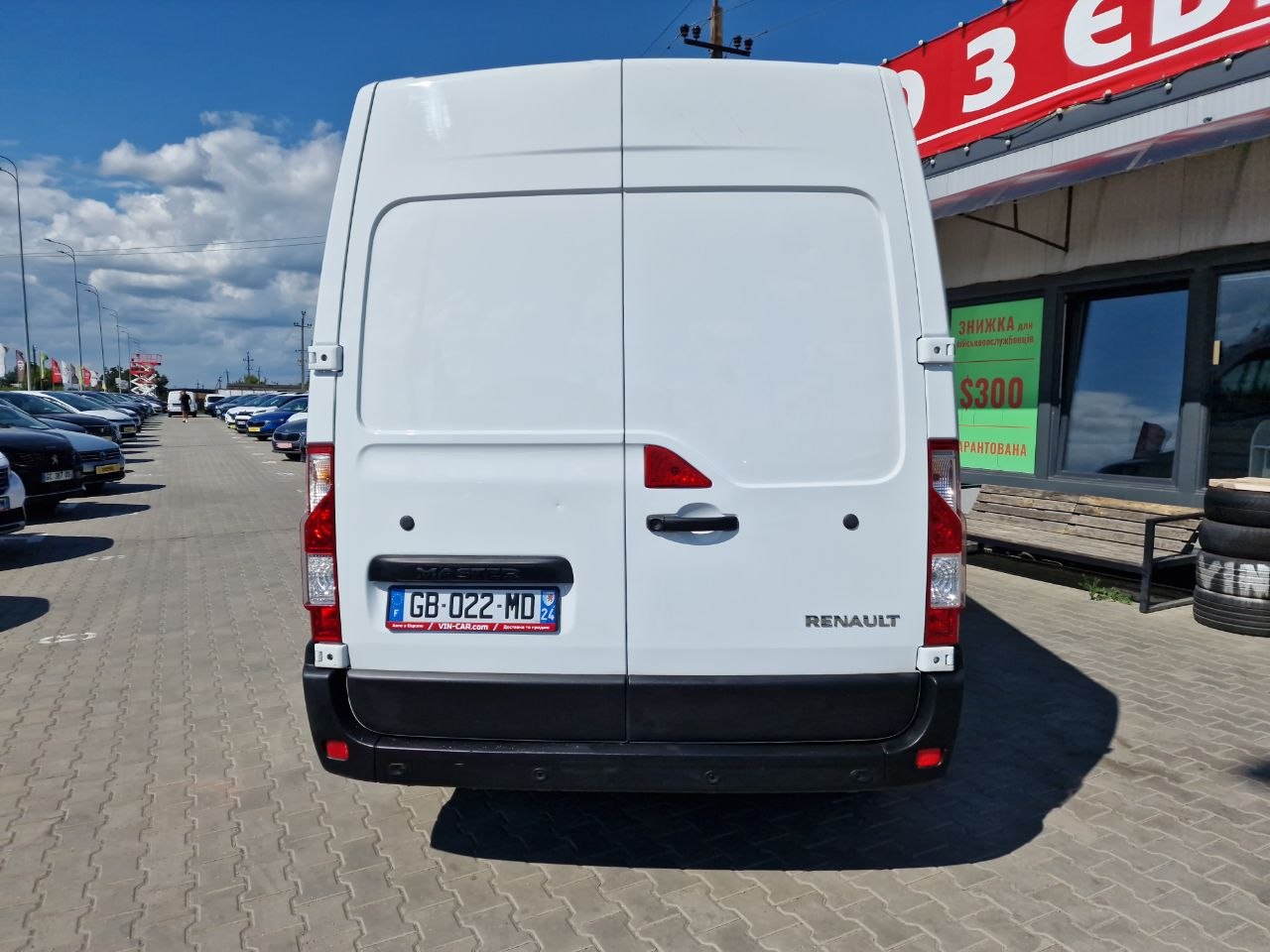 Renault Master FGN TRAC L2H2