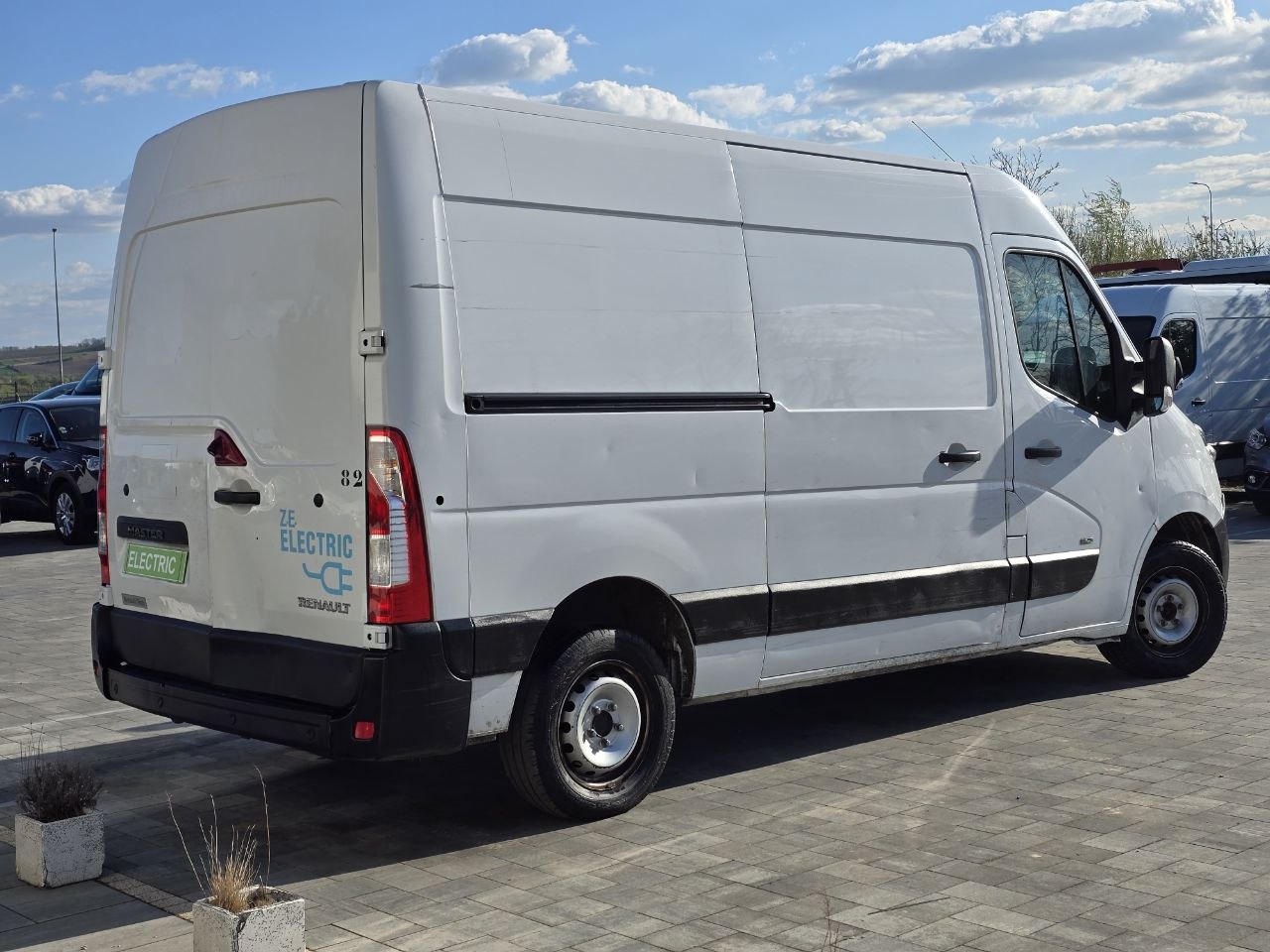 Renault Master Z.E. FGN L2H2