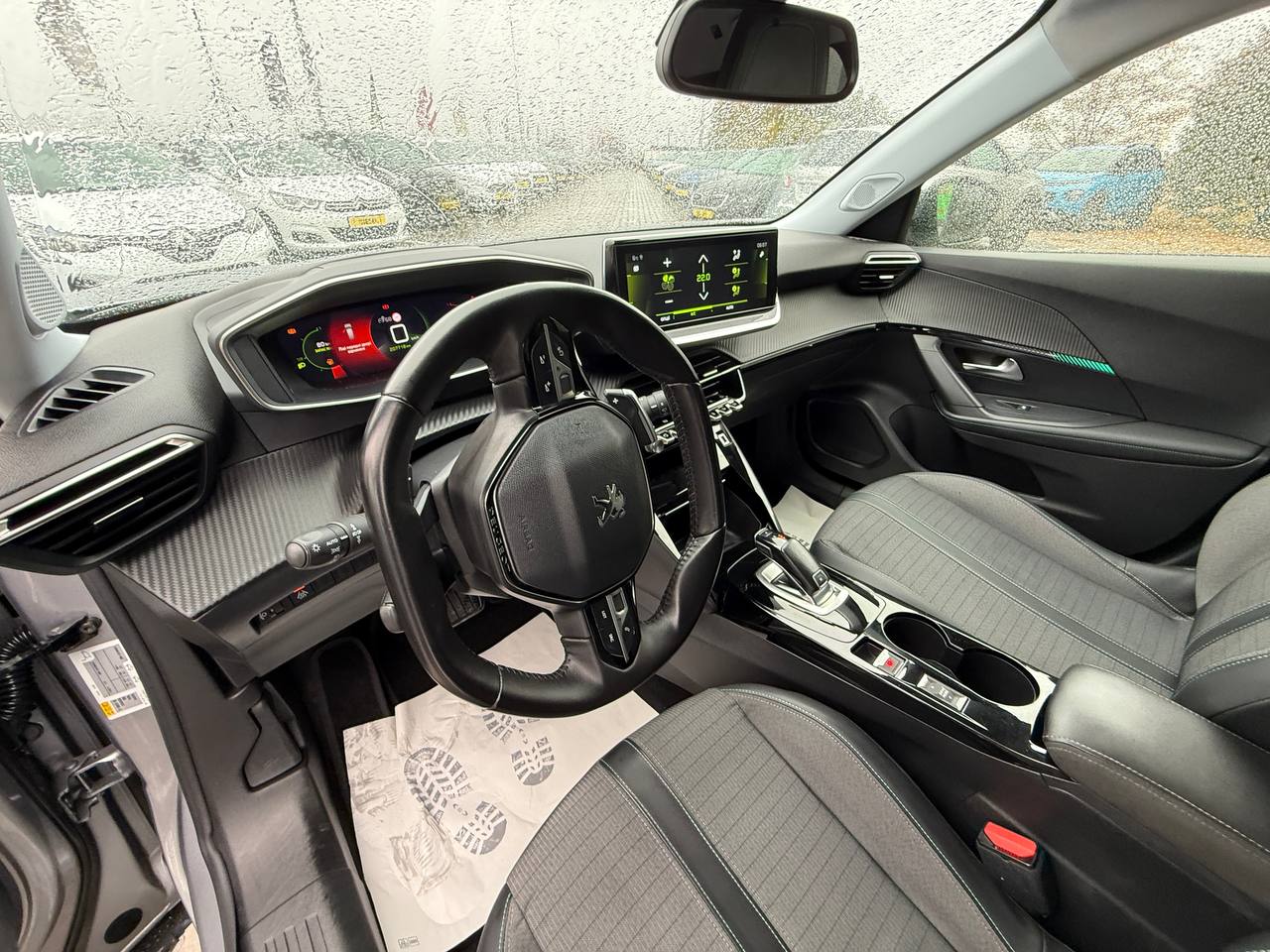 Peugeot 2008 ALLURE