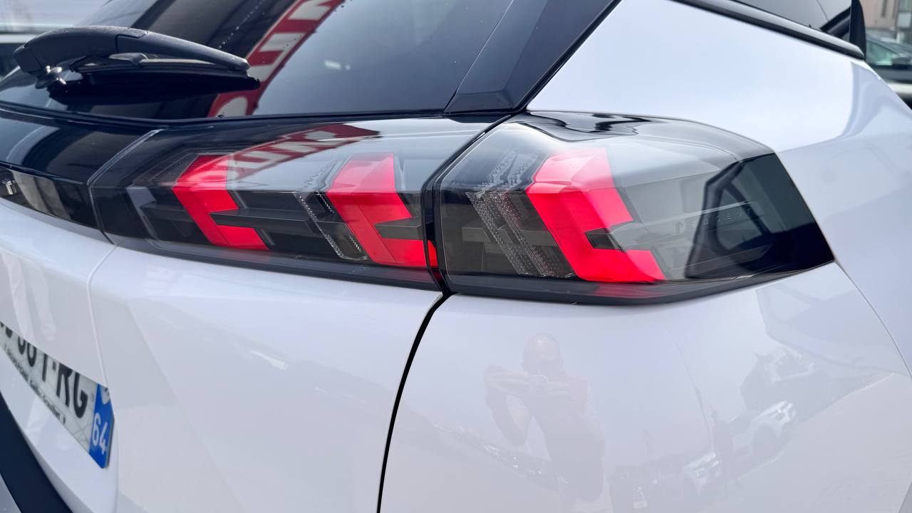Peugeot 2008 ALLURE