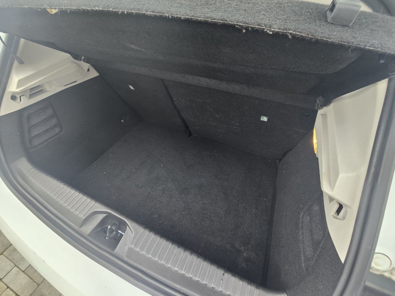 Renault Clio HYBRID Business