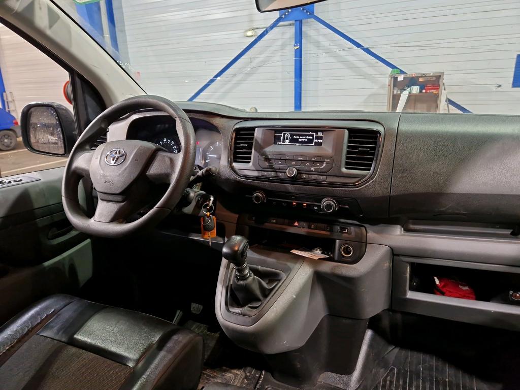 TOYOTA PROACE MEDIUM