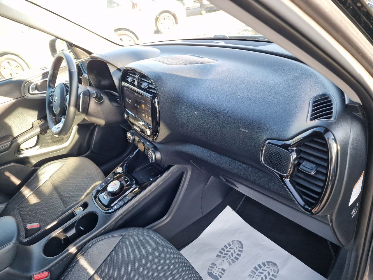 KIA E-SOUL