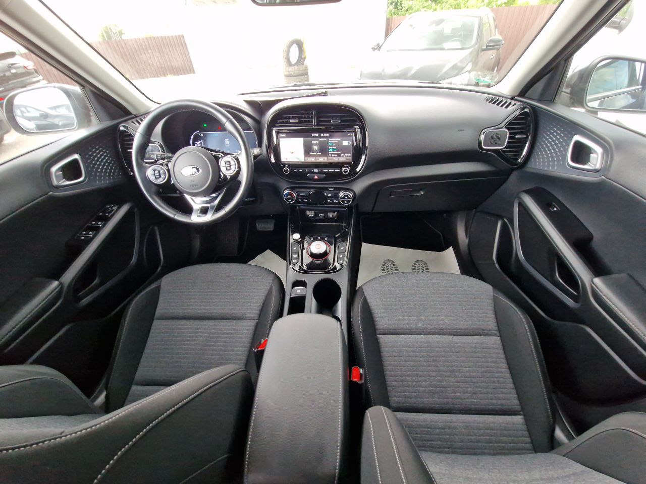 KIA E-SOUL