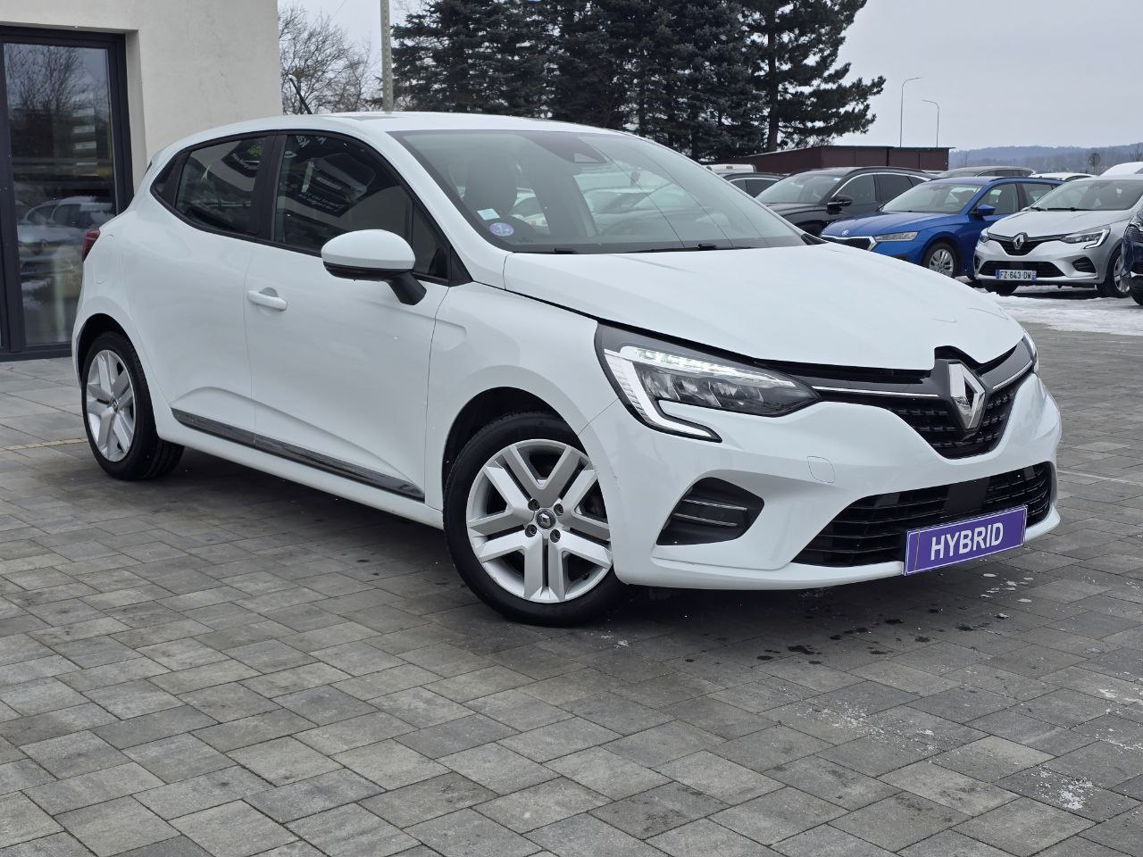 Renault Clio HYBRID Business