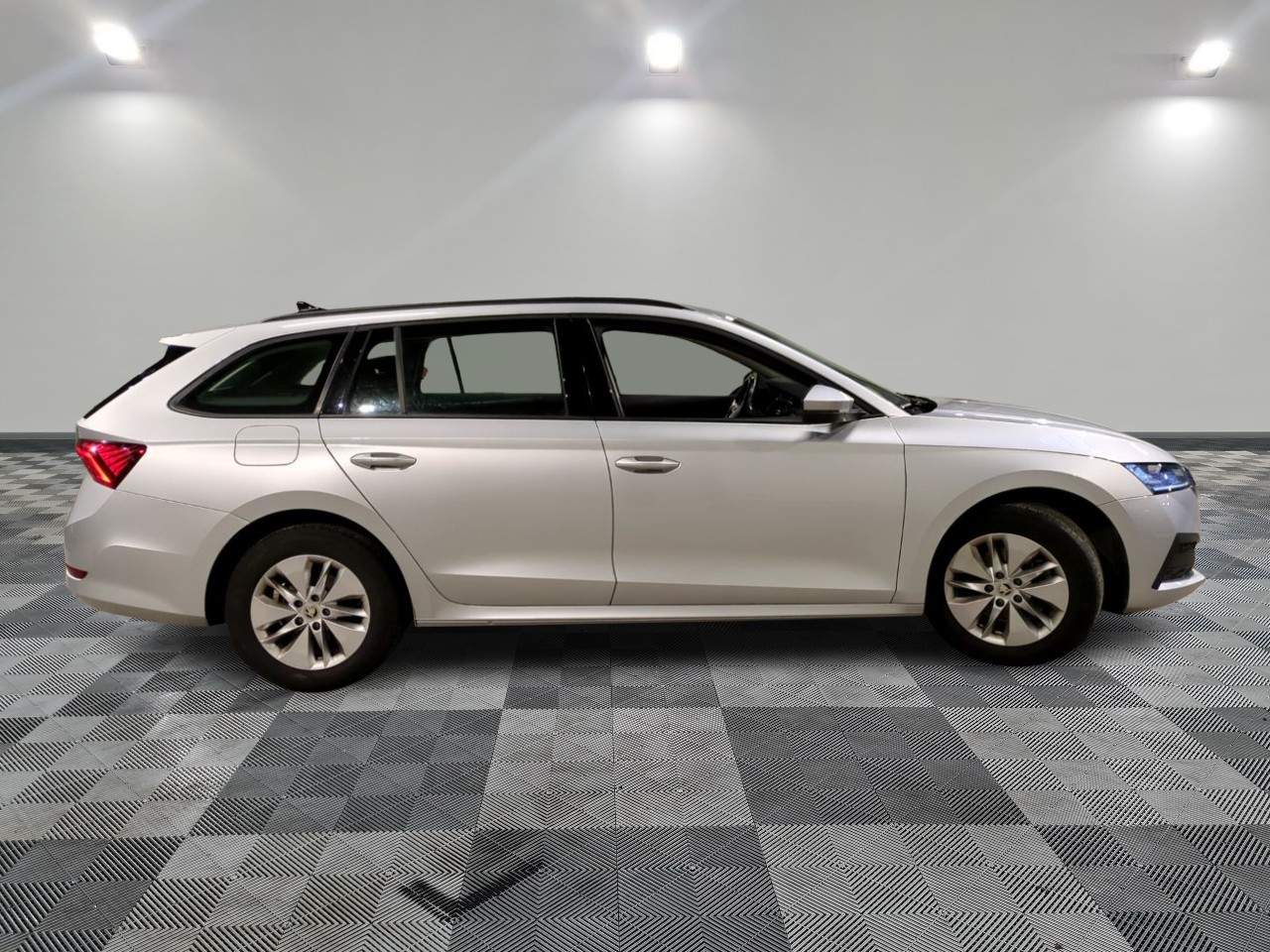 Skoda Octavia A8 4WD Business