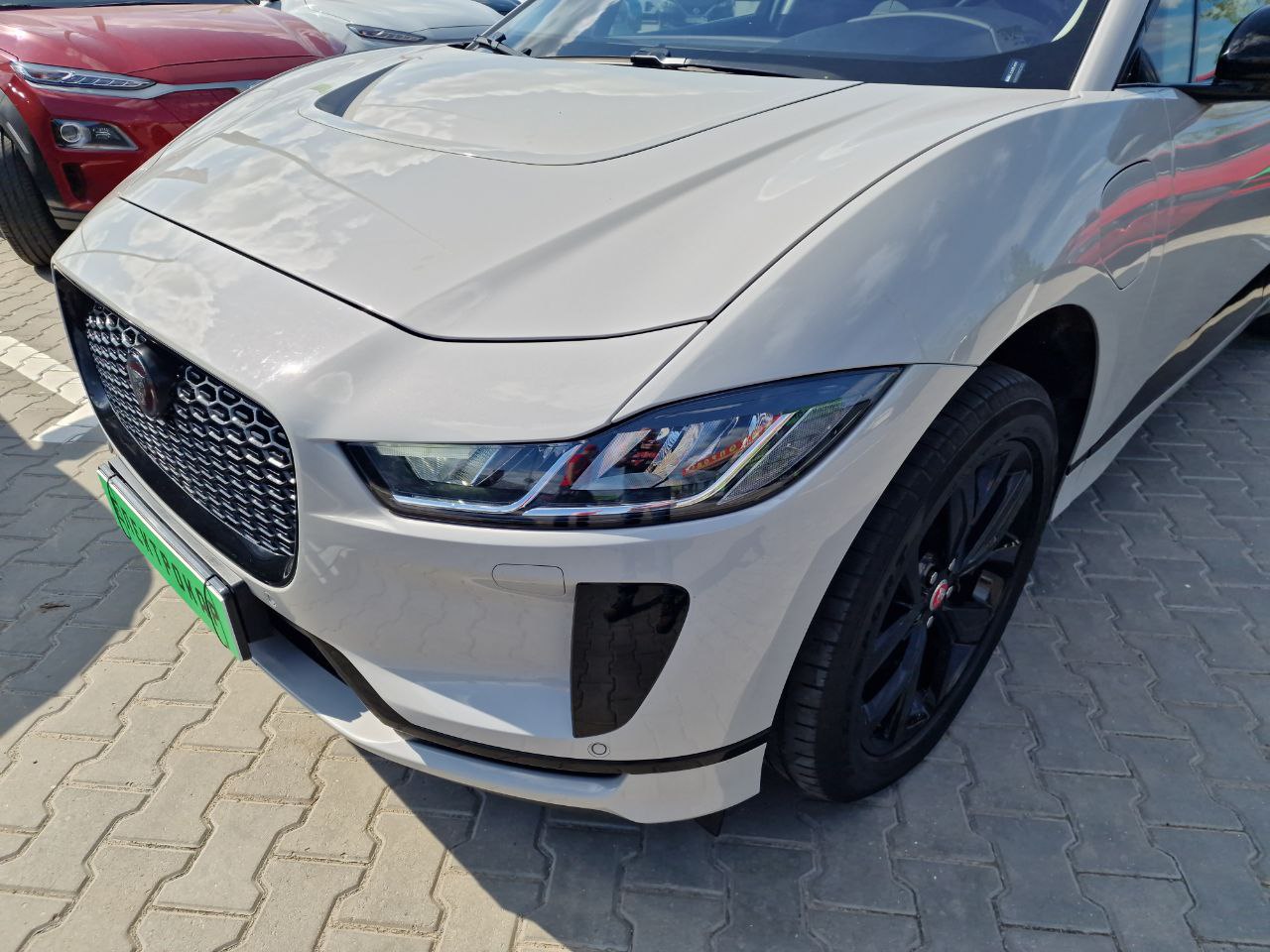 JAGUAR I-PACE