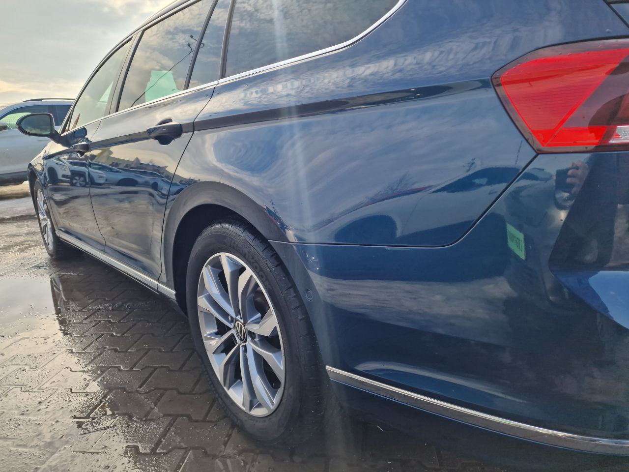 Volkswagen Passat LOUNGE