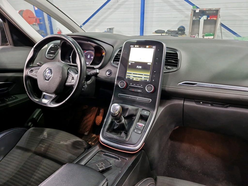 Renault Grand Scenic IV