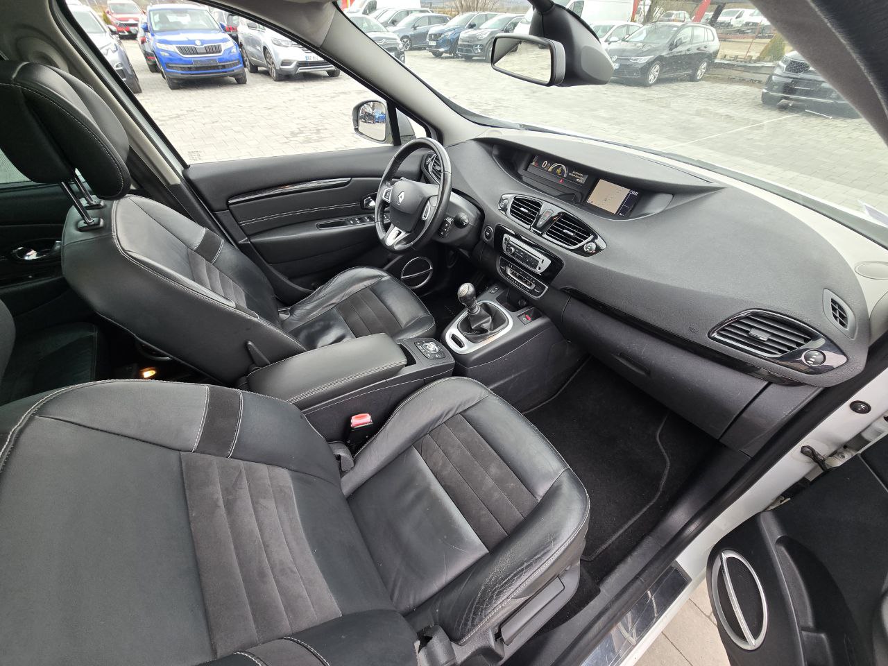 Renault Grand Scenic INITIALE