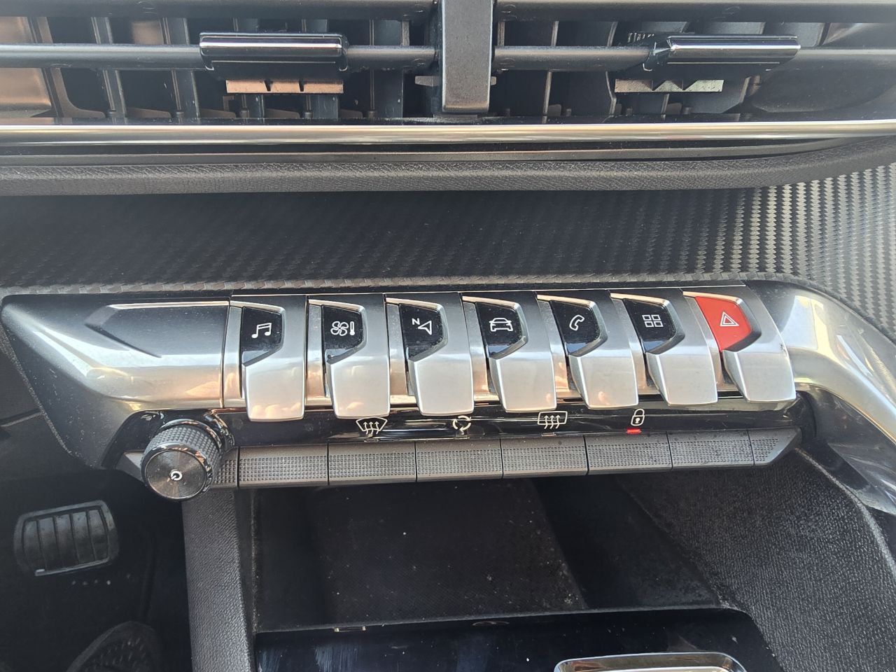 PEUGEOT 5008 Business