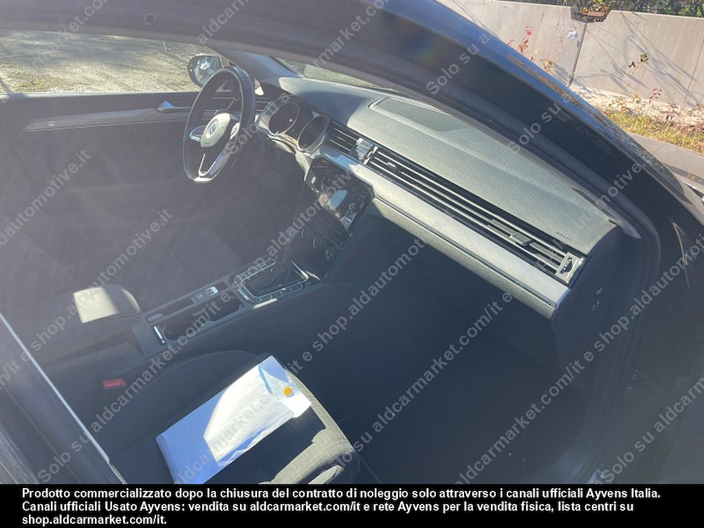 Volkswagen Passat Business