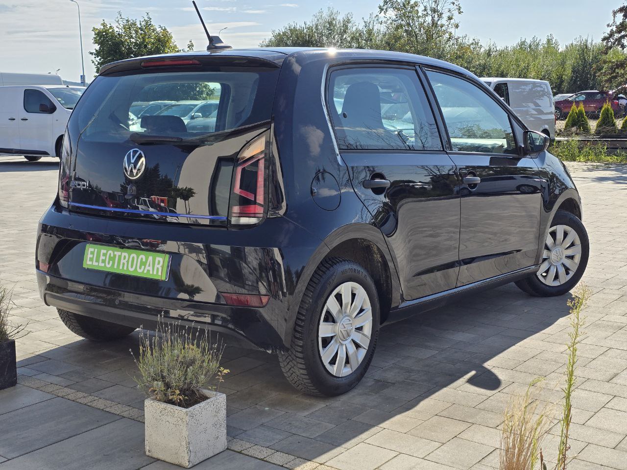 Volkswagen E-UP