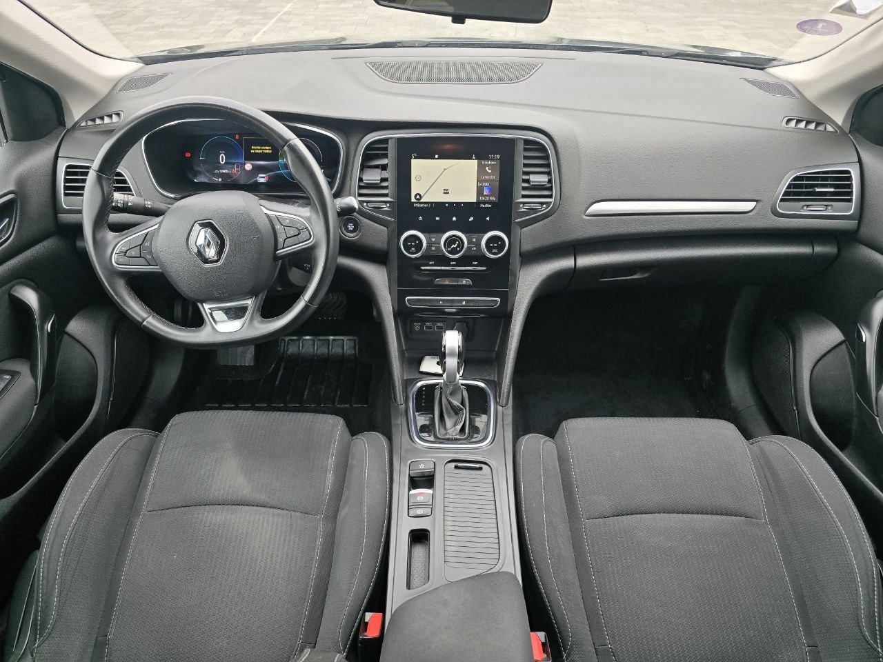 Renault Megane Business HYBRID