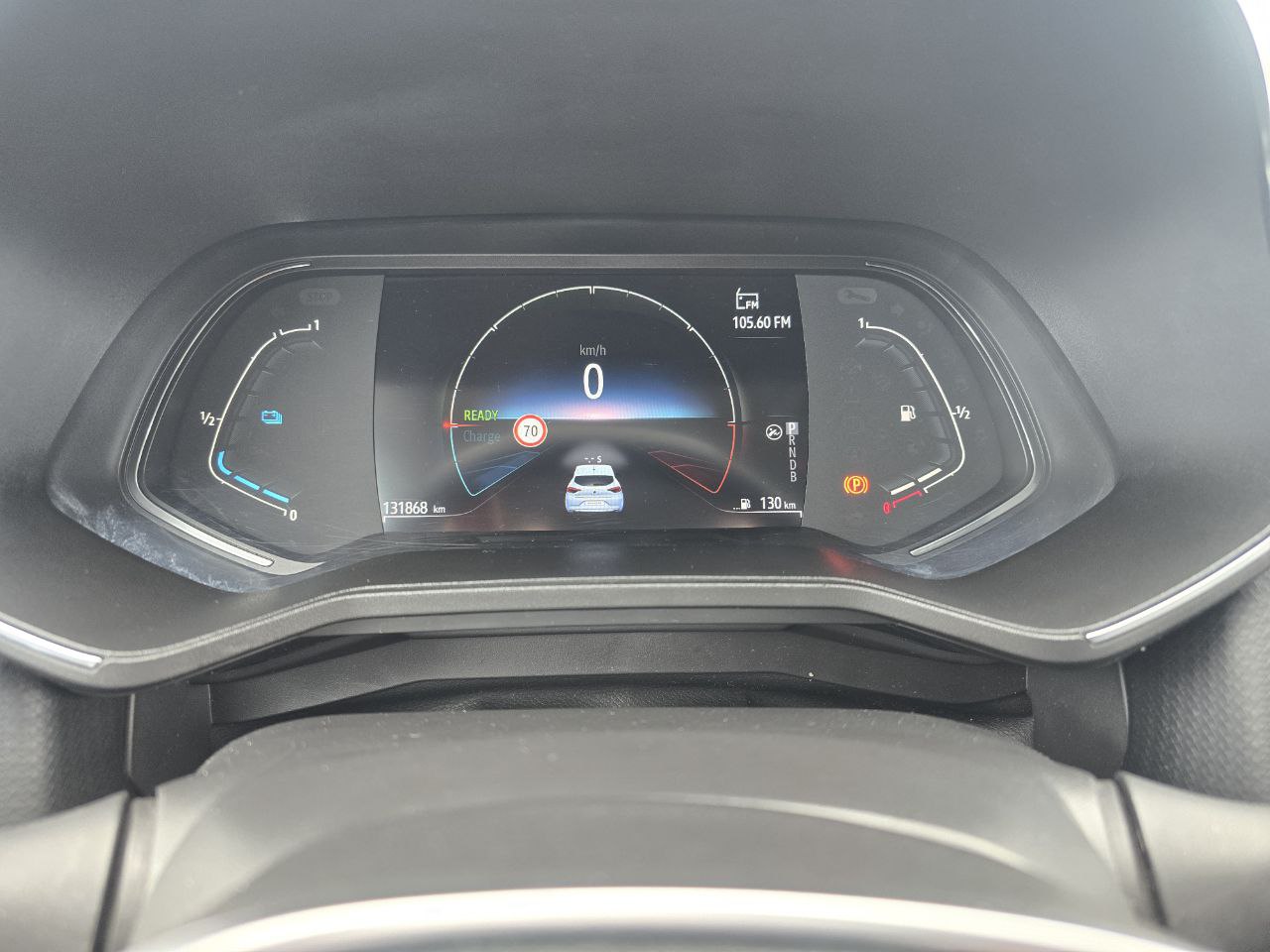 Renault Clio HYBRID Business