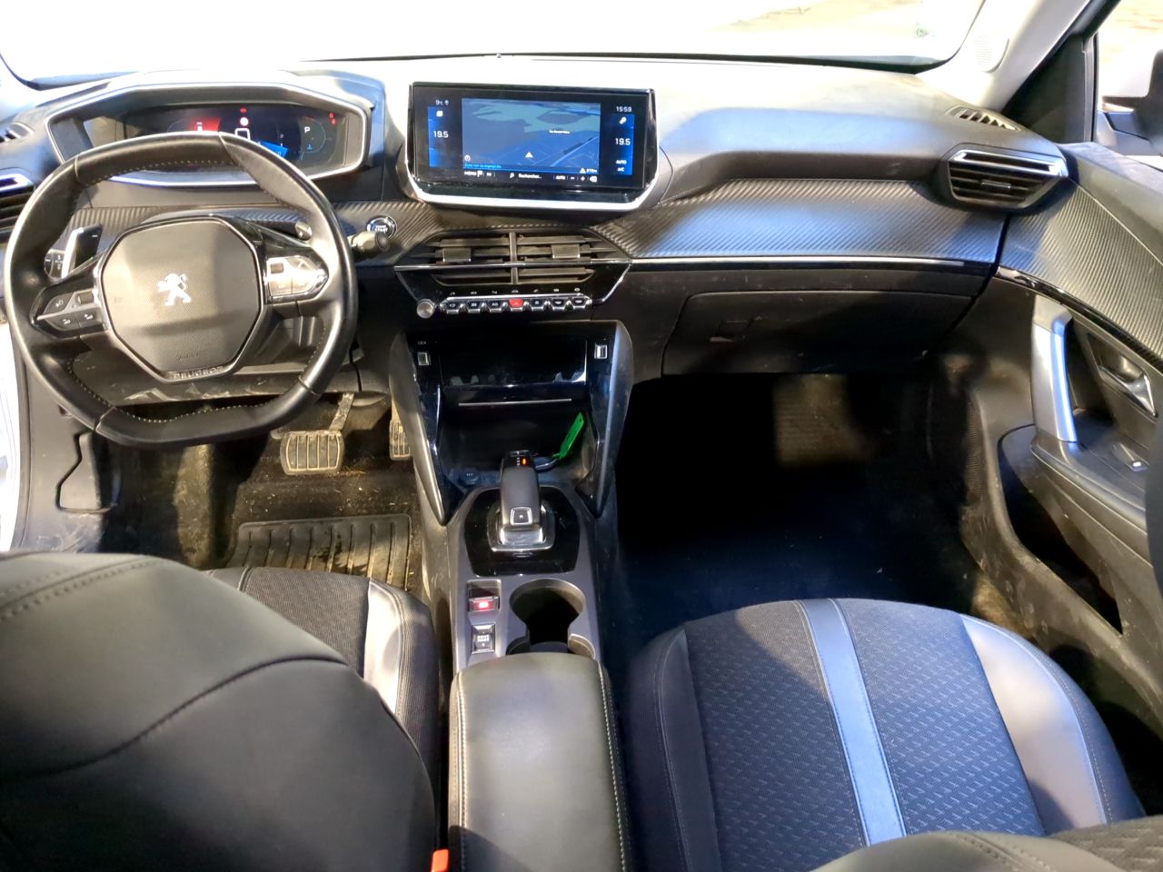 Peugeot 2008 ALLURE