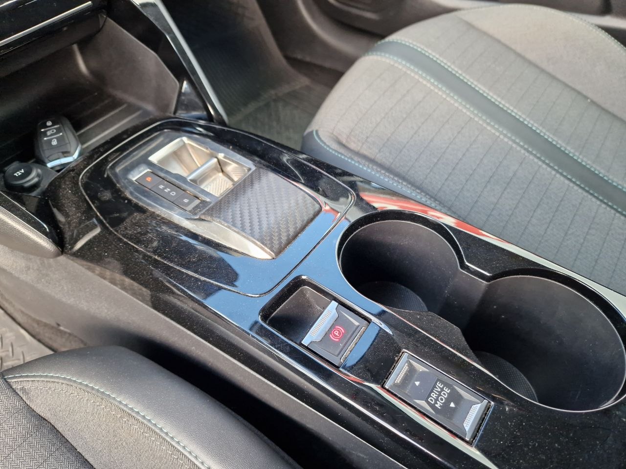 Peugeot 208 ELECTRIQUE
