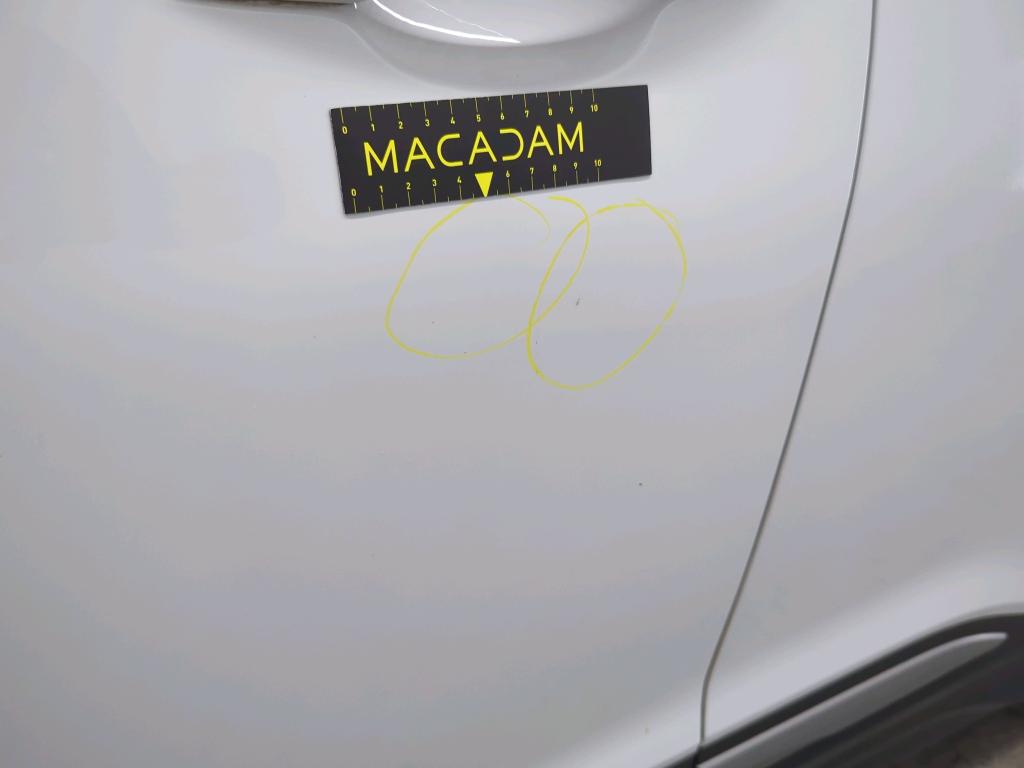 Hyundai Kona Premium