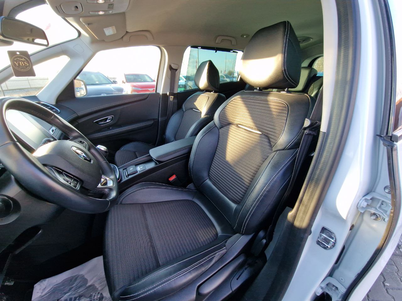 Renault GRAND Scenic INTENS