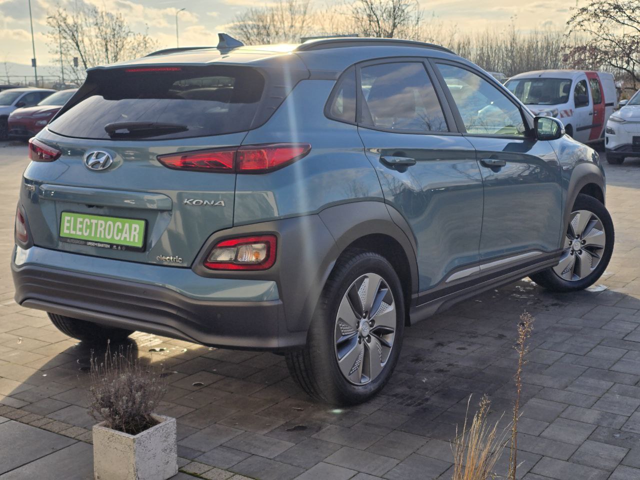 Hyundai Kona Premium