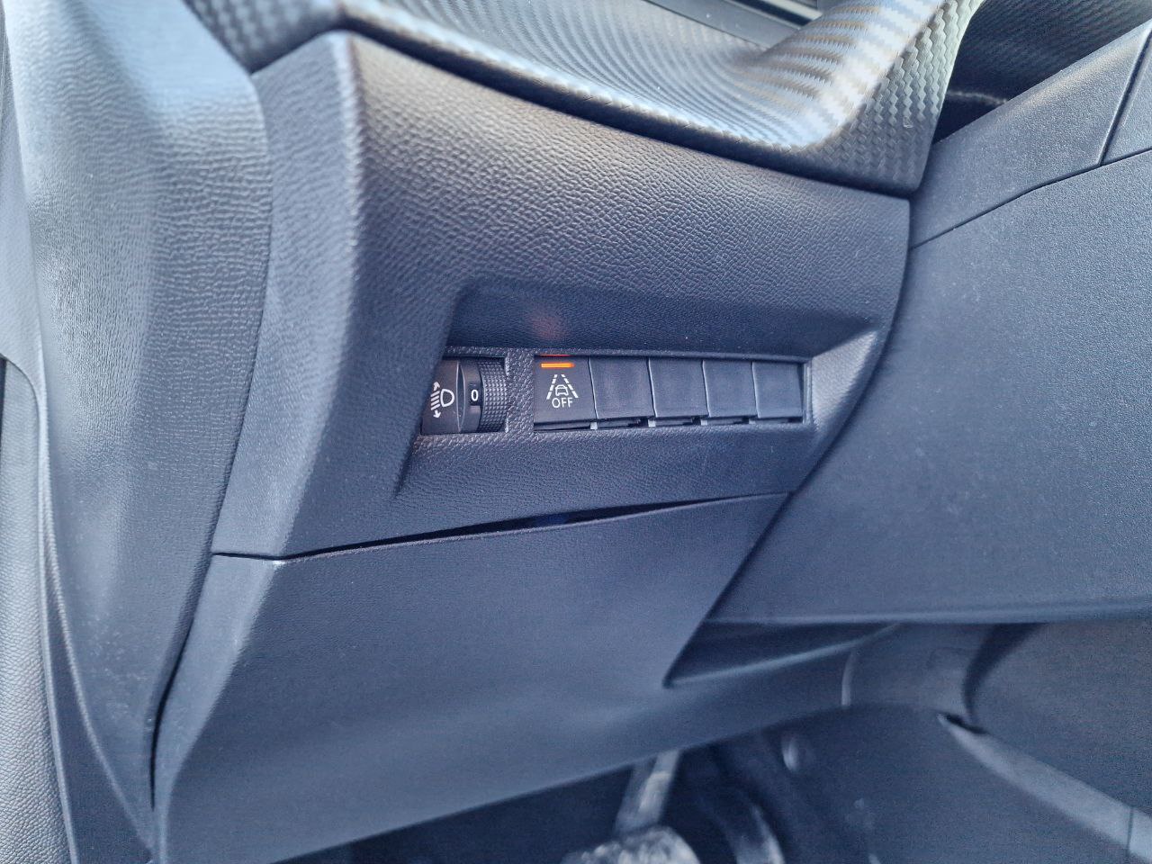 Peugeot 208 Allure Pack