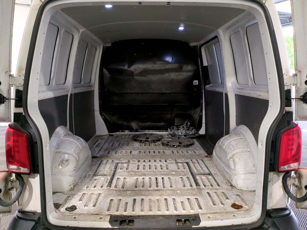 Volkswagen Transporter L1H1