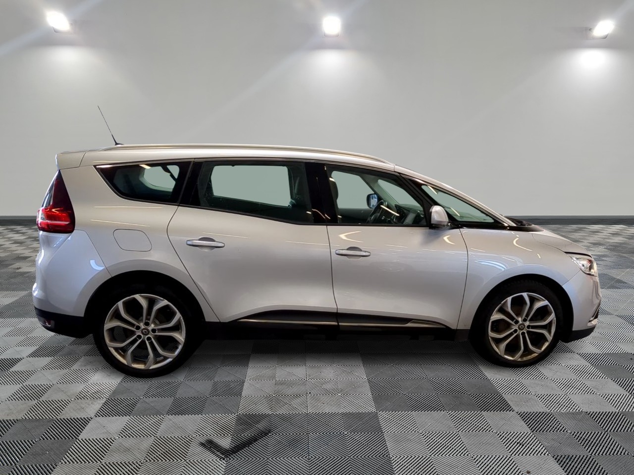 Renault GRAND Scenic Business
